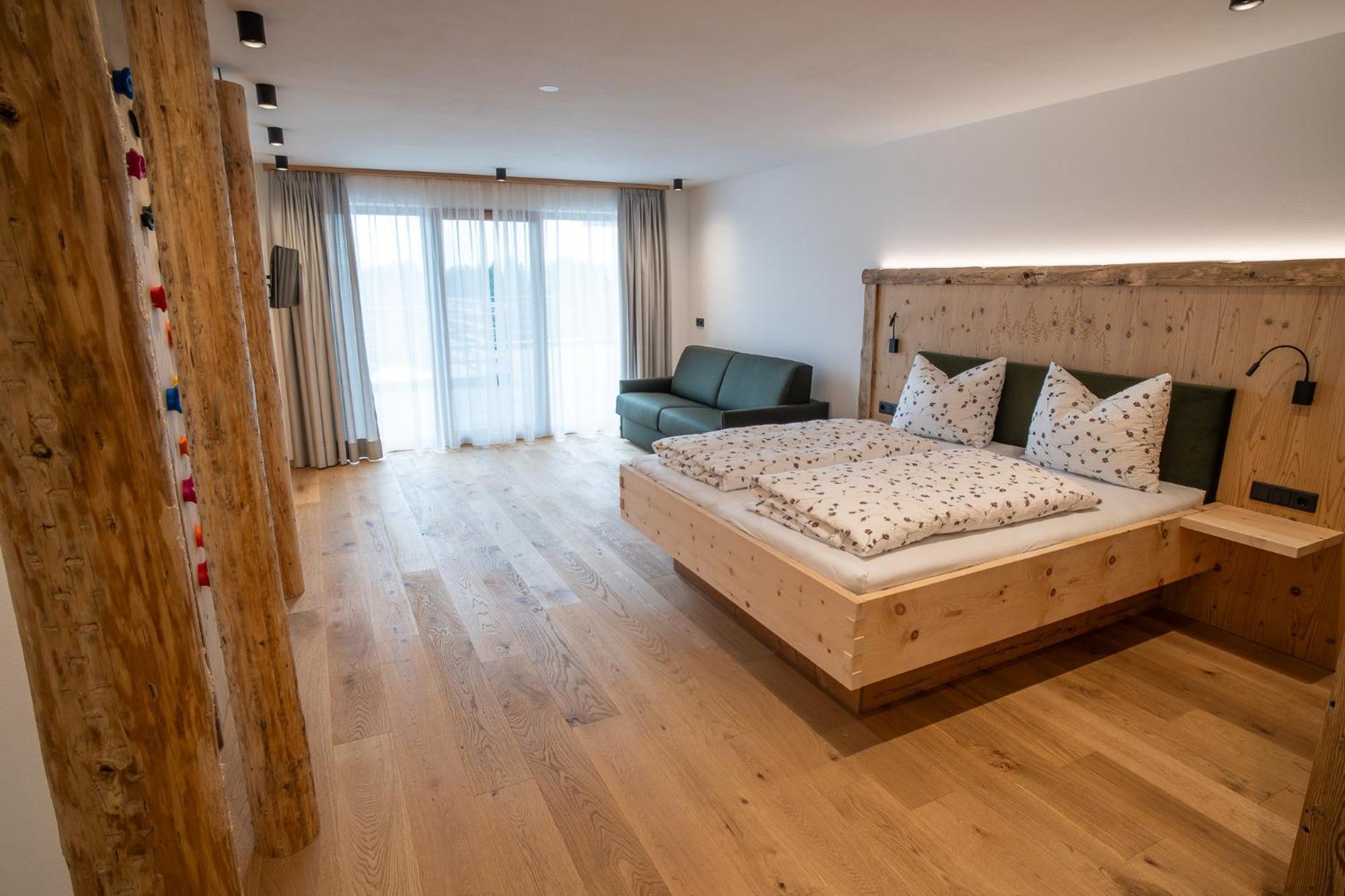 Hotel Lanzenschuster San Genesio Atesino Esterno foto